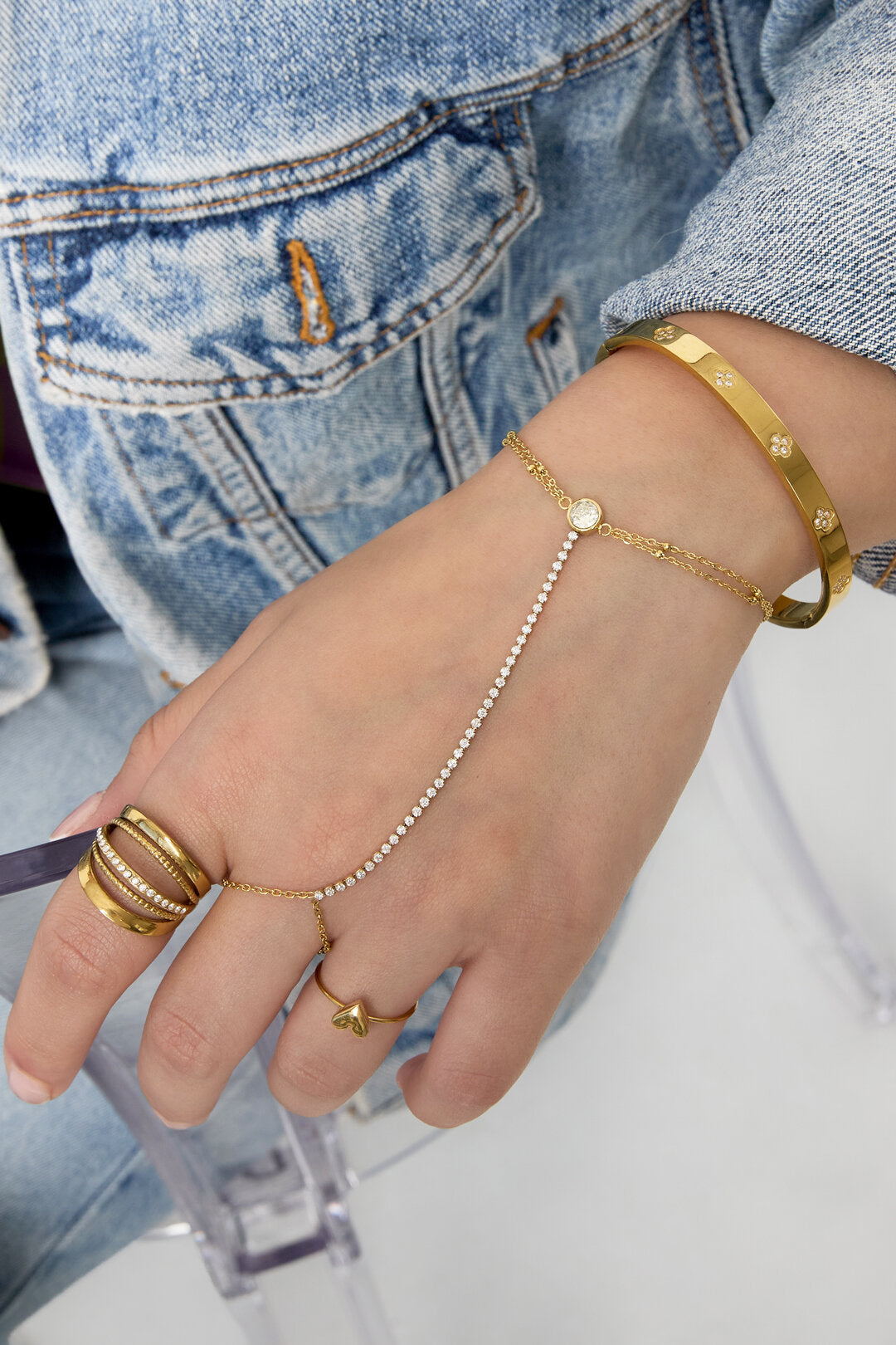 Bracciale a mano stile tennis con pietra 