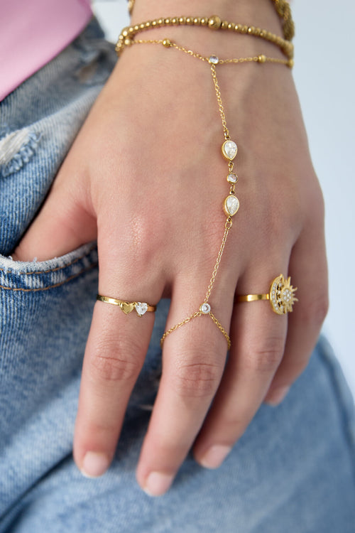 Anello regolabile con pietra a forma di cuore