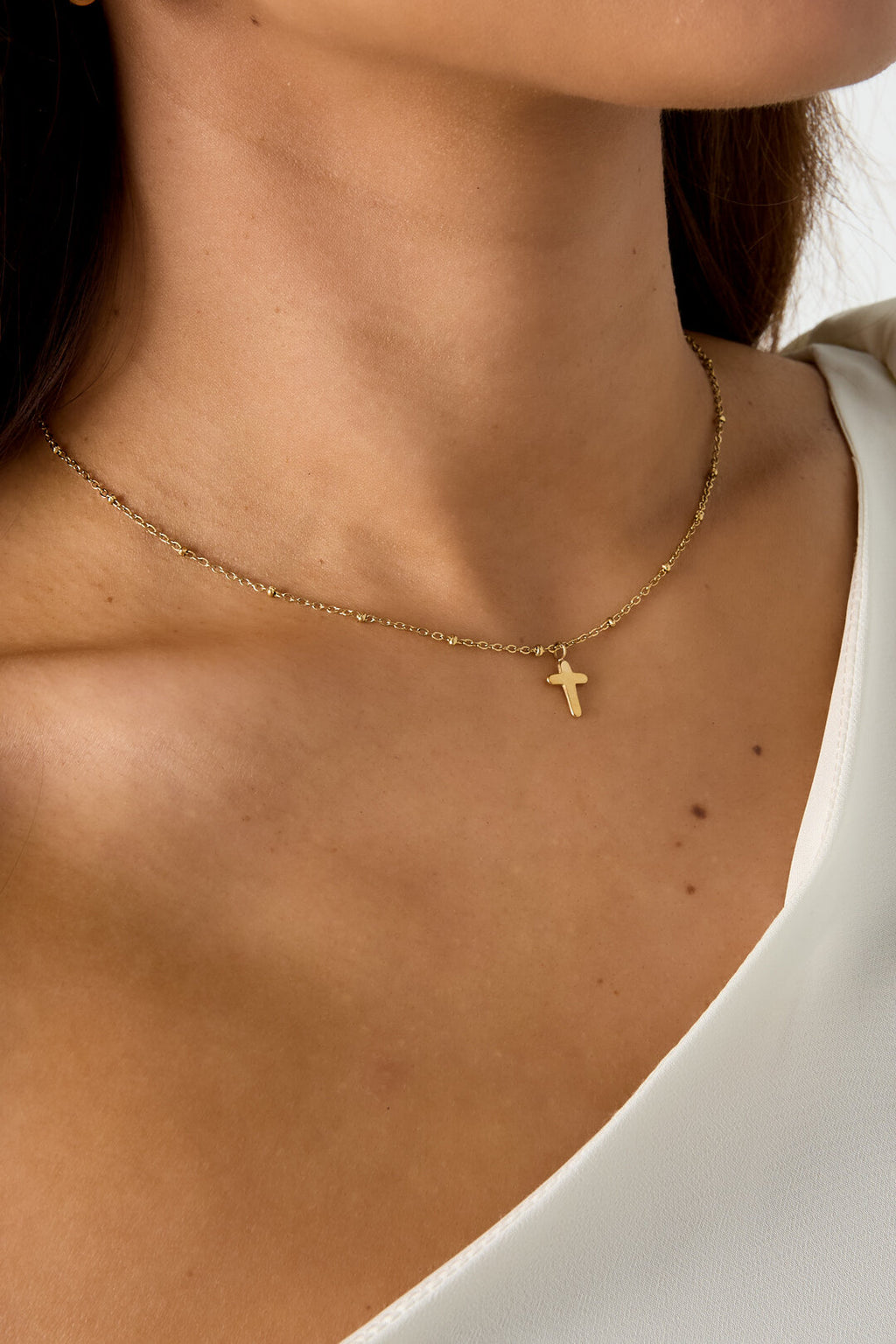 collana con croce